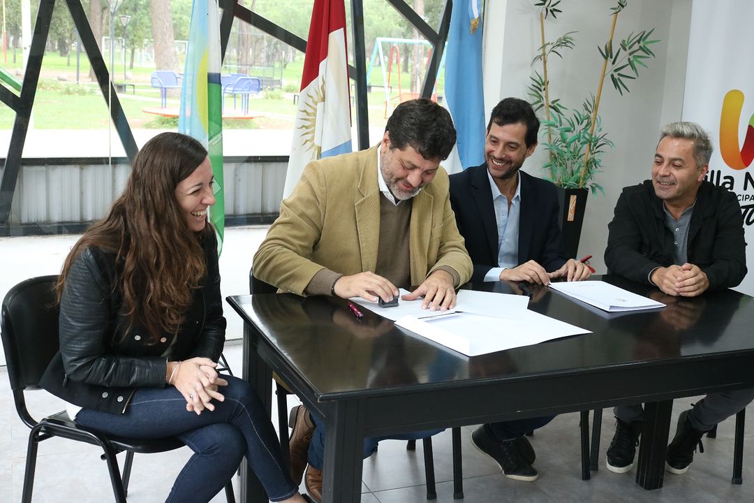 Se firmó un convenio entre la UNVM y el municipio local
