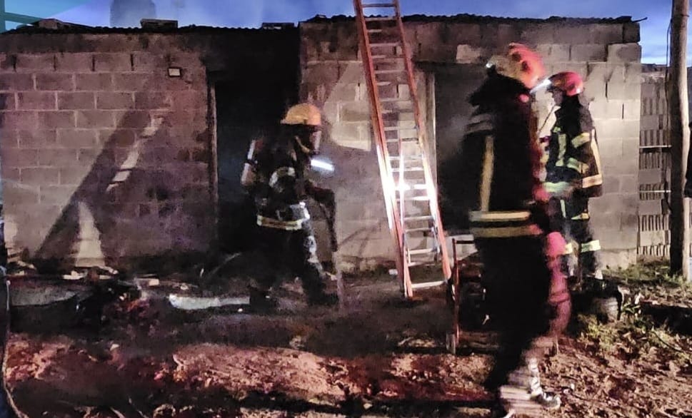 Cuatro niños villamarienses perdieron todo en un incendio y piden ayuda 