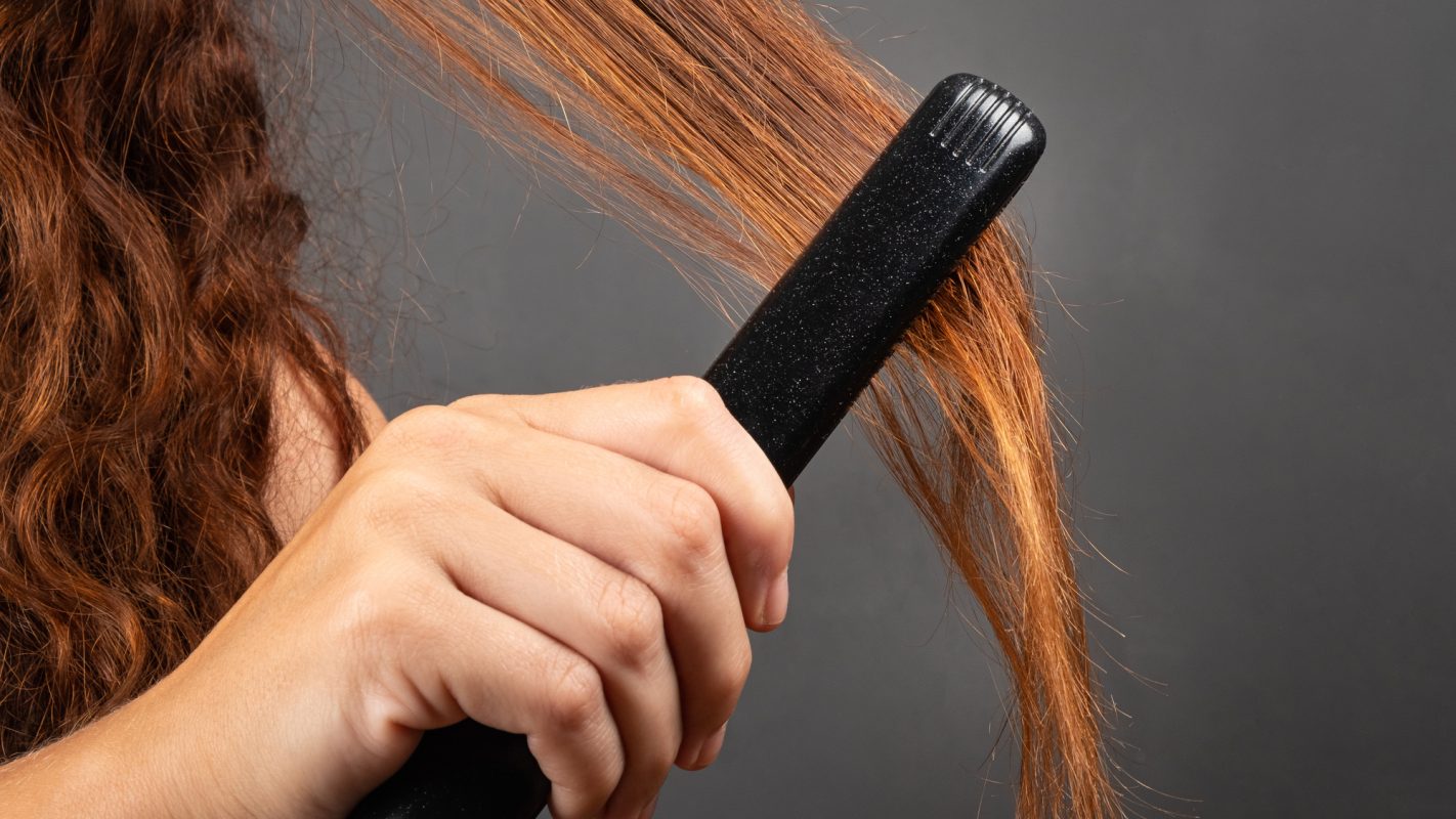 30 productos de alisado para el cabello prohibidos por ANMAT 