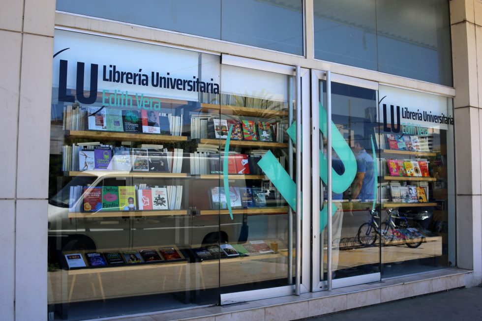 Eduvim reinauguró sus librerías en Villa María y Córdoba