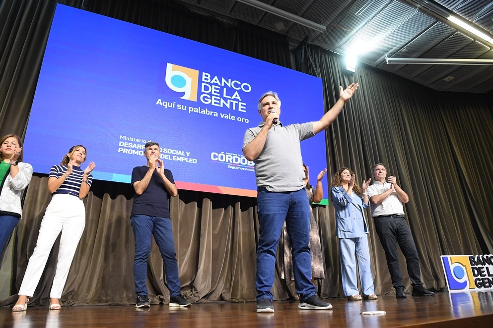 El Área de Juventud asesora para los créditos del Banco de la Gente