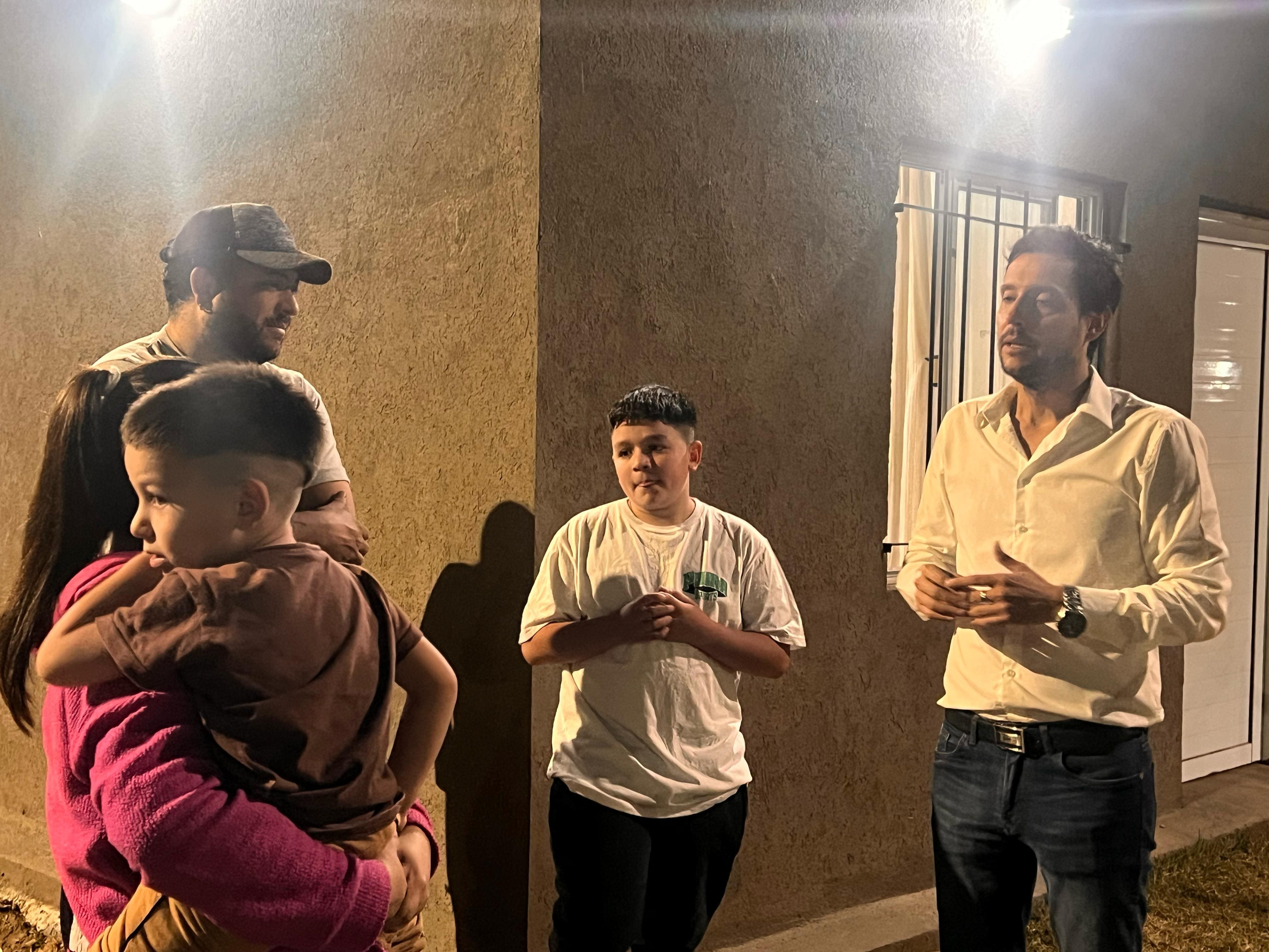 El municipio entregó dos viviendas sociales readjudicadas en El Vallecito