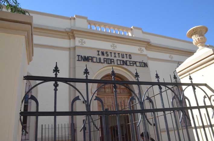 La Inmaculada suspende las clases pero mantiene los exámenes