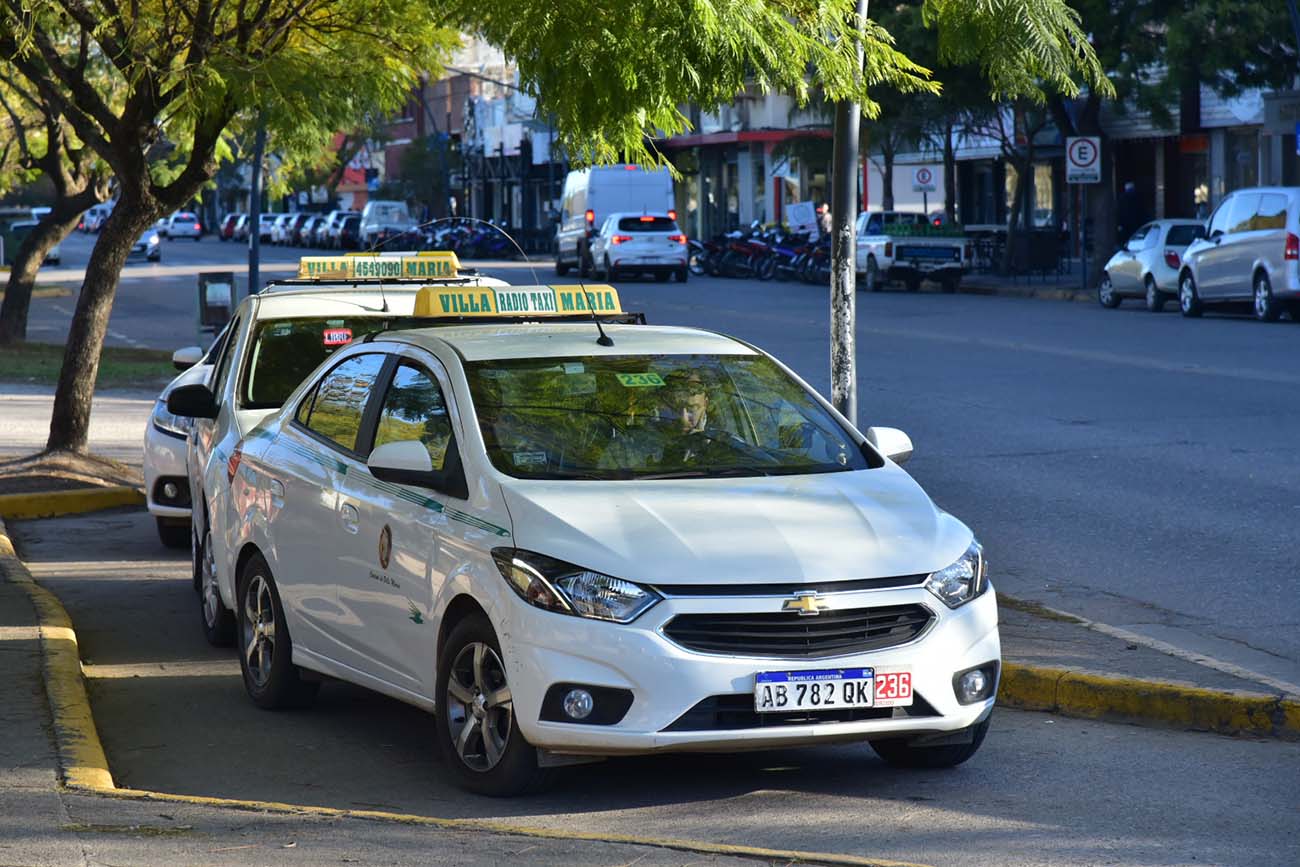 Aprobaron el aumento en la tarifa de los taxis