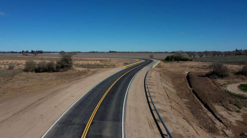 La Provincia impulsa un plan de bacheo en rutas, entre ellas en Villa Nueva
