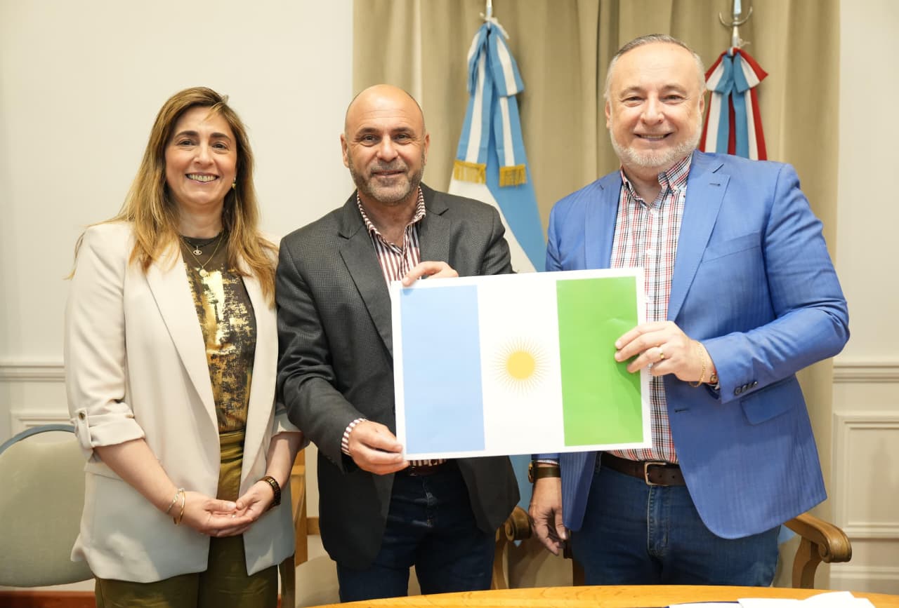 Villa María presentó su bandera