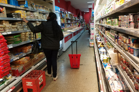 Para no ser pobre, una familia Argentina necesitó $1.149.352 en julio