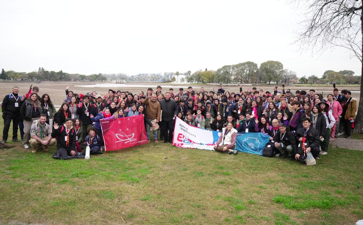 Se realizó una jornada de limpieza integral en el lago