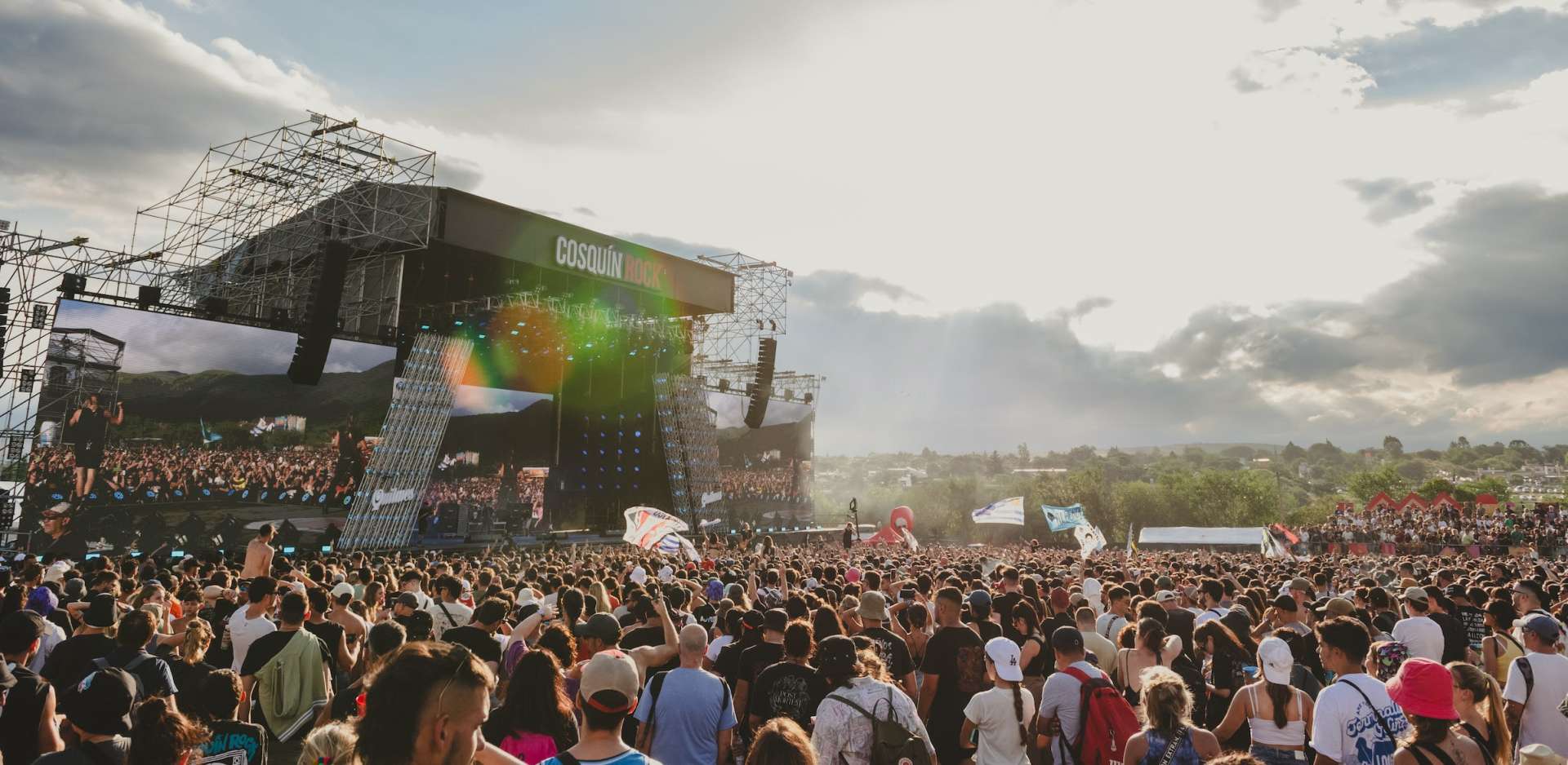 Cosquín Rock lanzó una convocatoria millonaria para una obra de arte