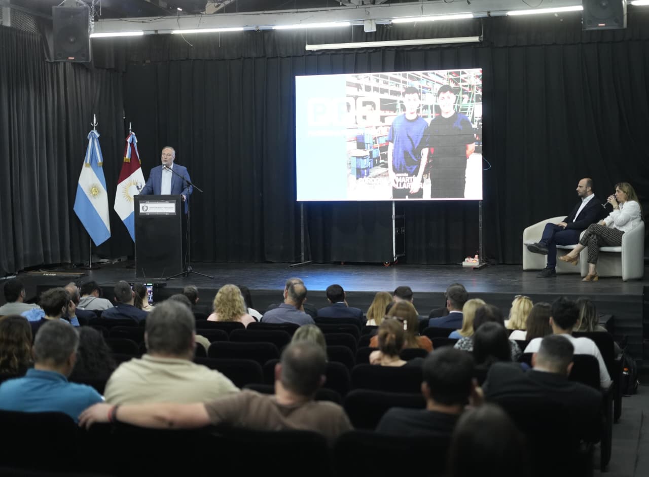 Presentaron el Plan Primer Paso en Villa María para jóvenes de 16 a 25 años 