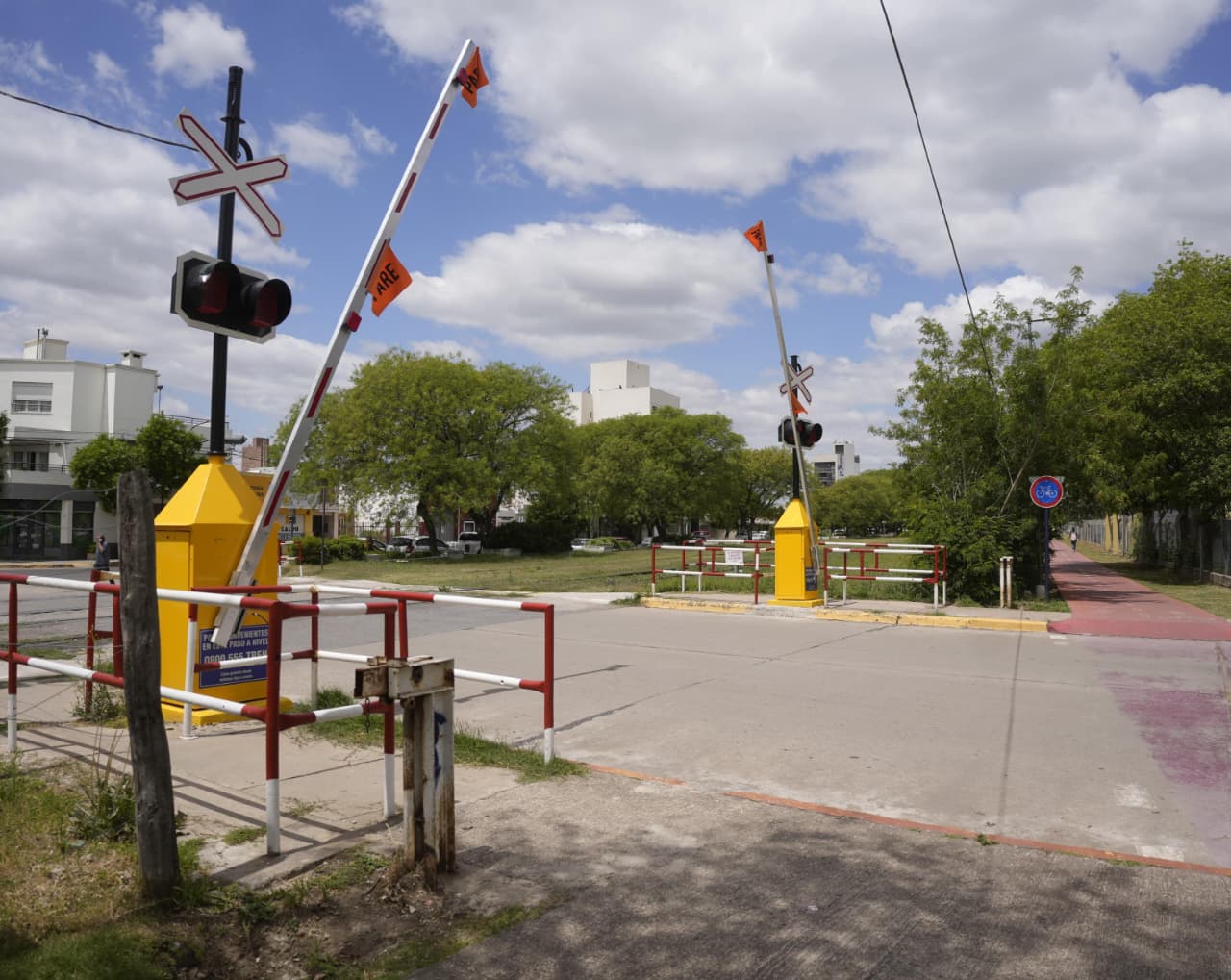 Villa María:Instalaron una barrera automática en el cruce ferroviario de calle San Luis