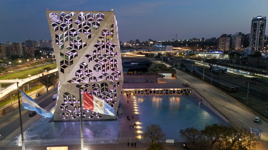 Llaryora anunció un Plan de Reducción de Impuestos para el 2026