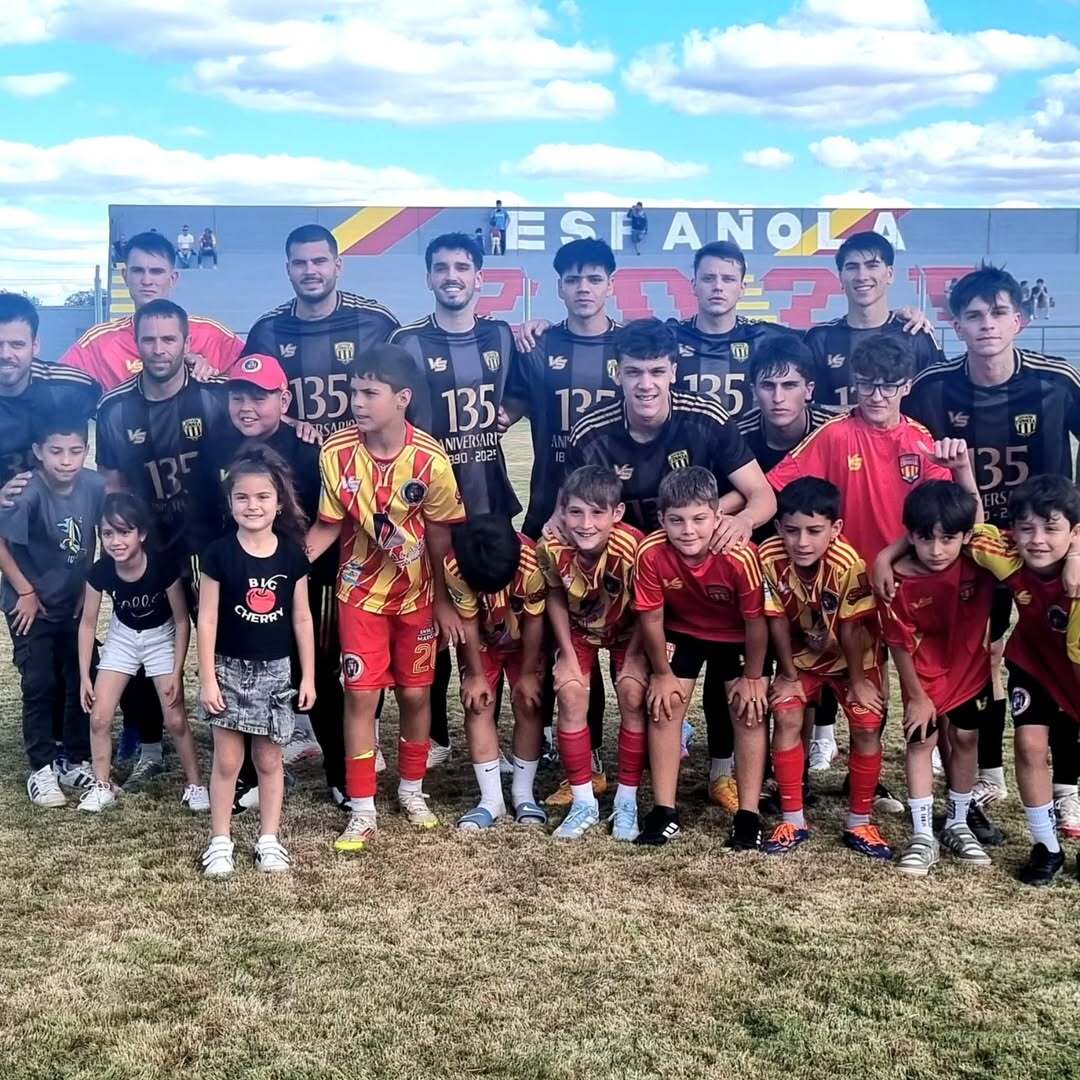 Alem y Española inician los Cuartos de Final de local