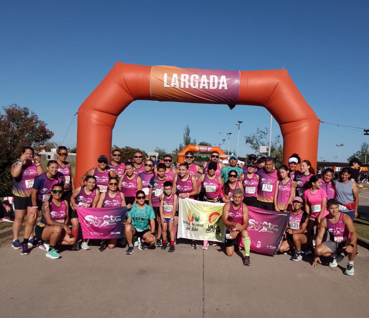 Villa Nueva presente en la 7ª Maratón de Bomberos con podios para la Escuela Actitud RS