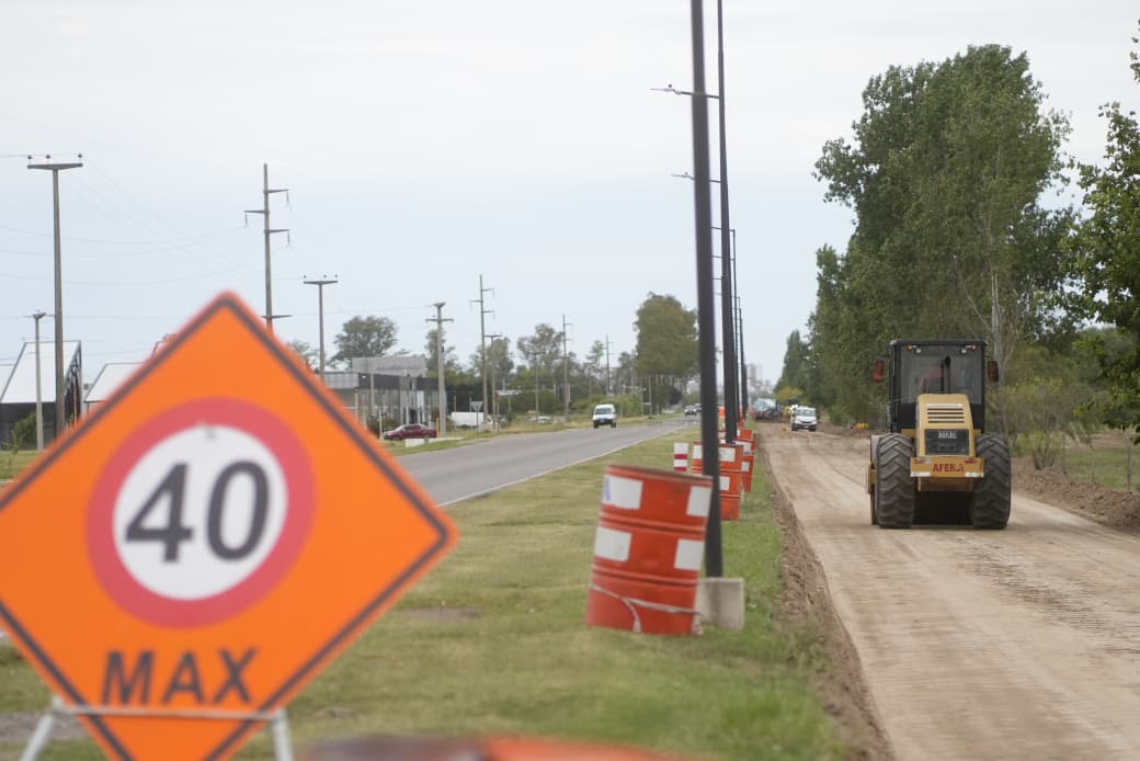 Obras viales: trabajan en los accesos a Villa María 