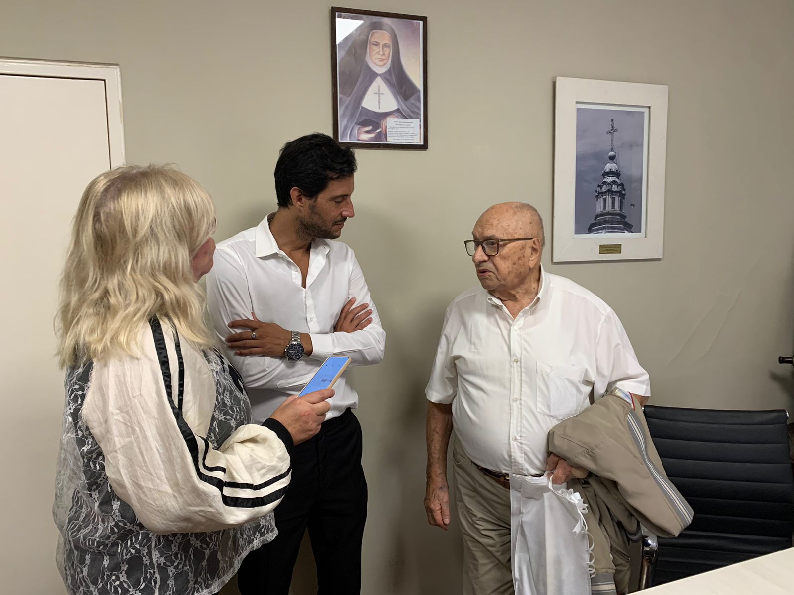 Comenzaron las entrevistas para el libro “200 años, miles de historias”