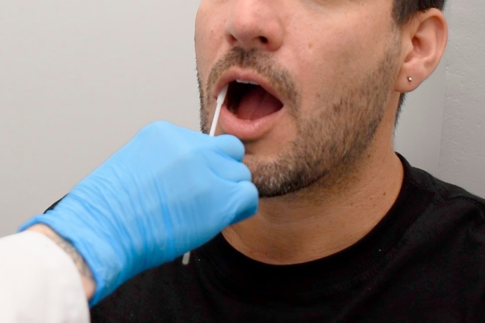 Córdoba incorpora hisopado bucal para donantes de médula ósea