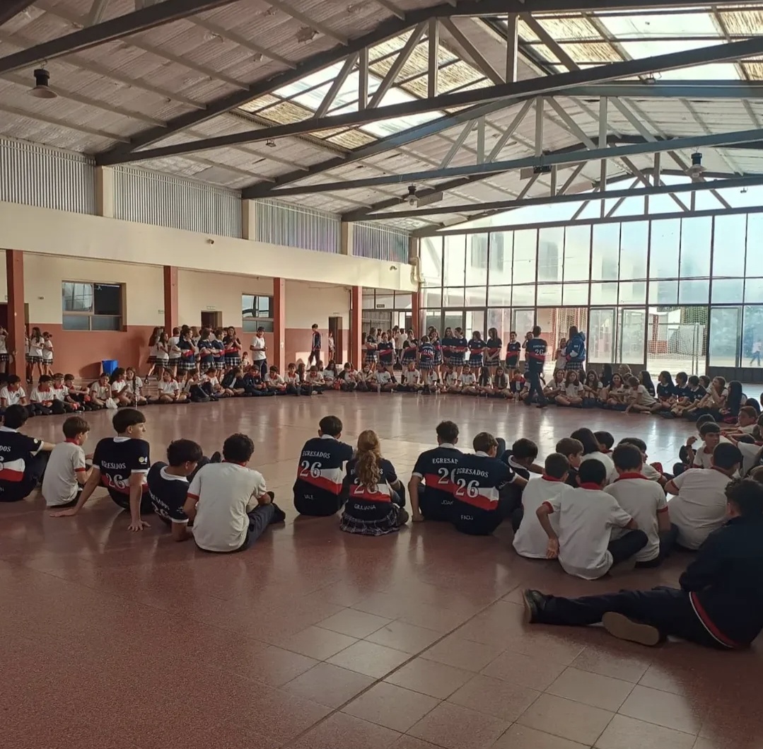 Venta solidaria para construir la radio y sala multimedia de la Inmaculada Concepción