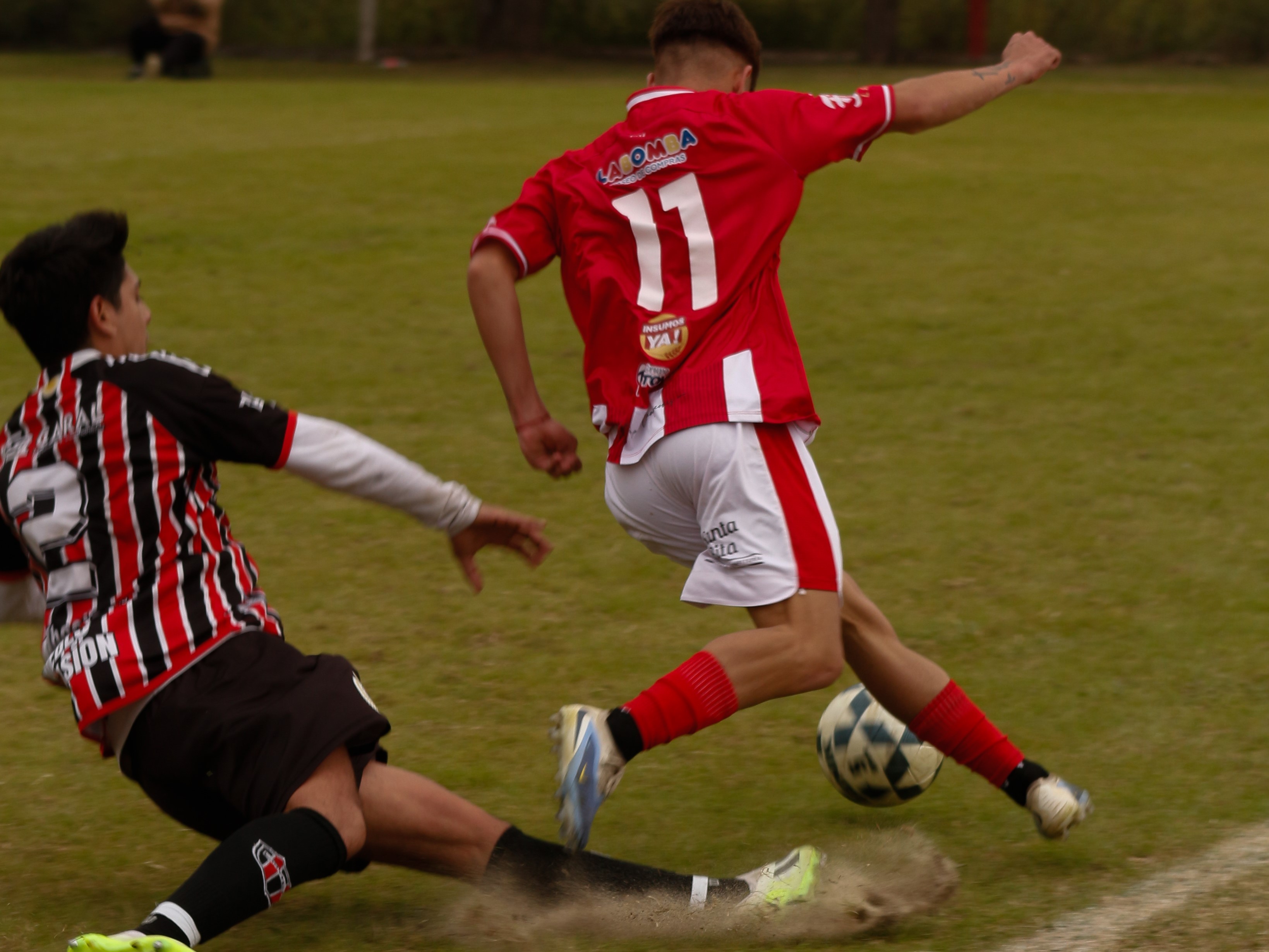 El domingo se jugará un nuevo clásico entre Alumni y Alem