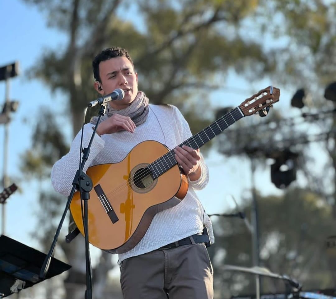 Santi Fiuri nominado a los Premios Mercedes Sosa 