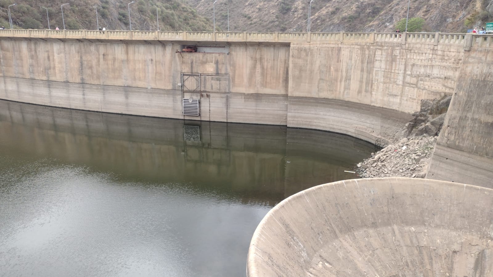 Dique San Roque: preocupa la sequía del lago