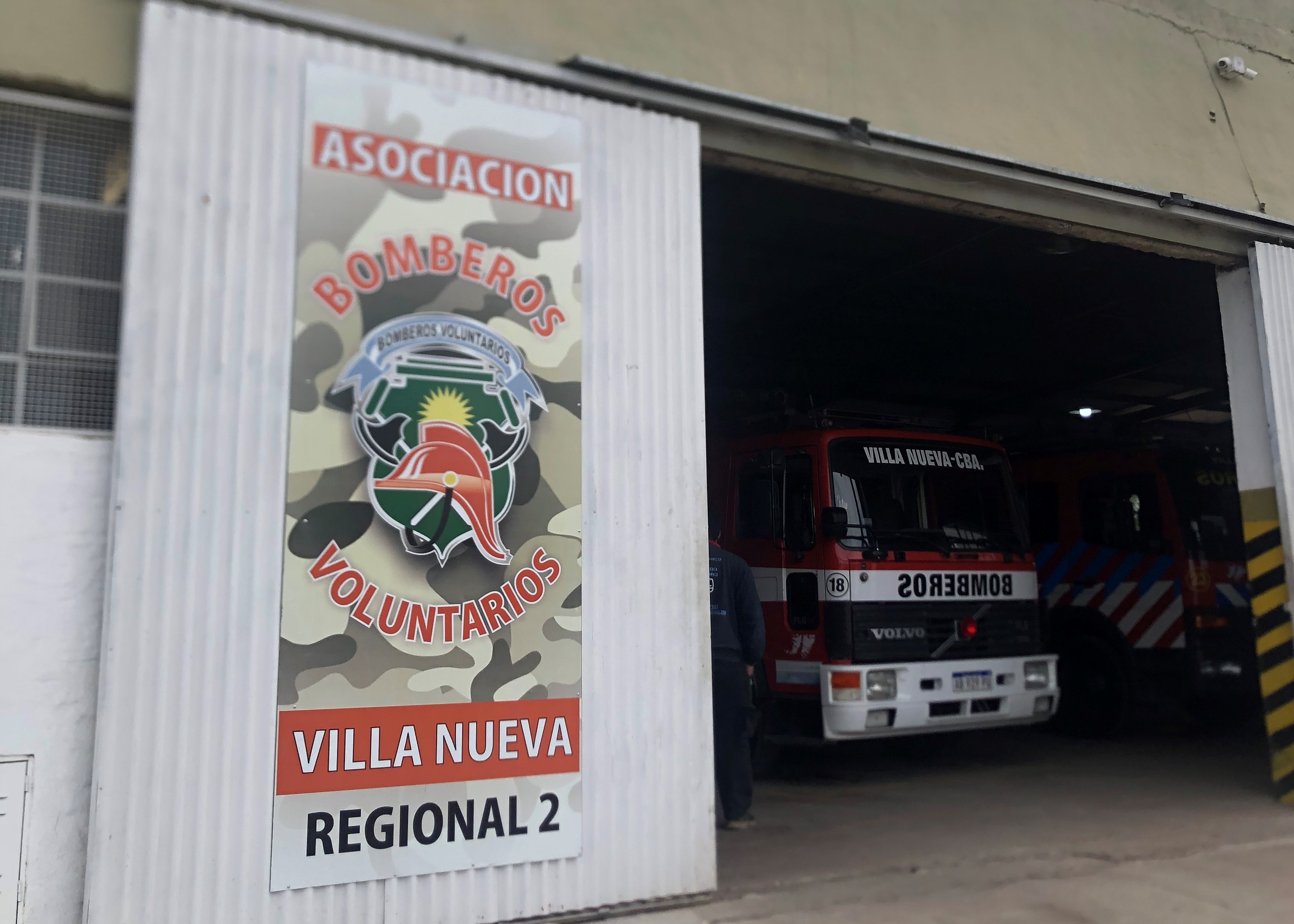 Bomberos pusieron en marcha el compresor de aire y cascada nuevos