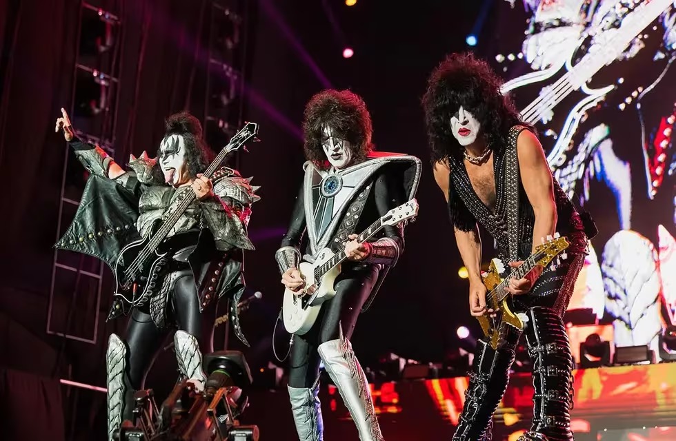 Kiss dio su último concierto y se convirtió en un grupo virtual