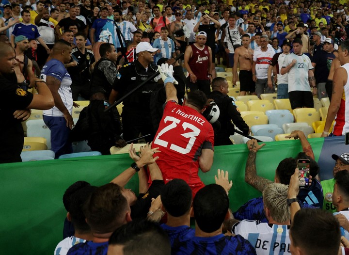 Dura sanción de la FIFA contra Argentina por los incidentes ante Brasil