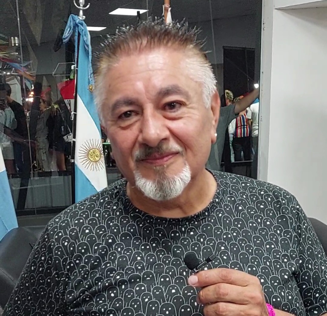 Pucho Ponce volvió a Villa Nueva e hizo bailar con Los Tekis