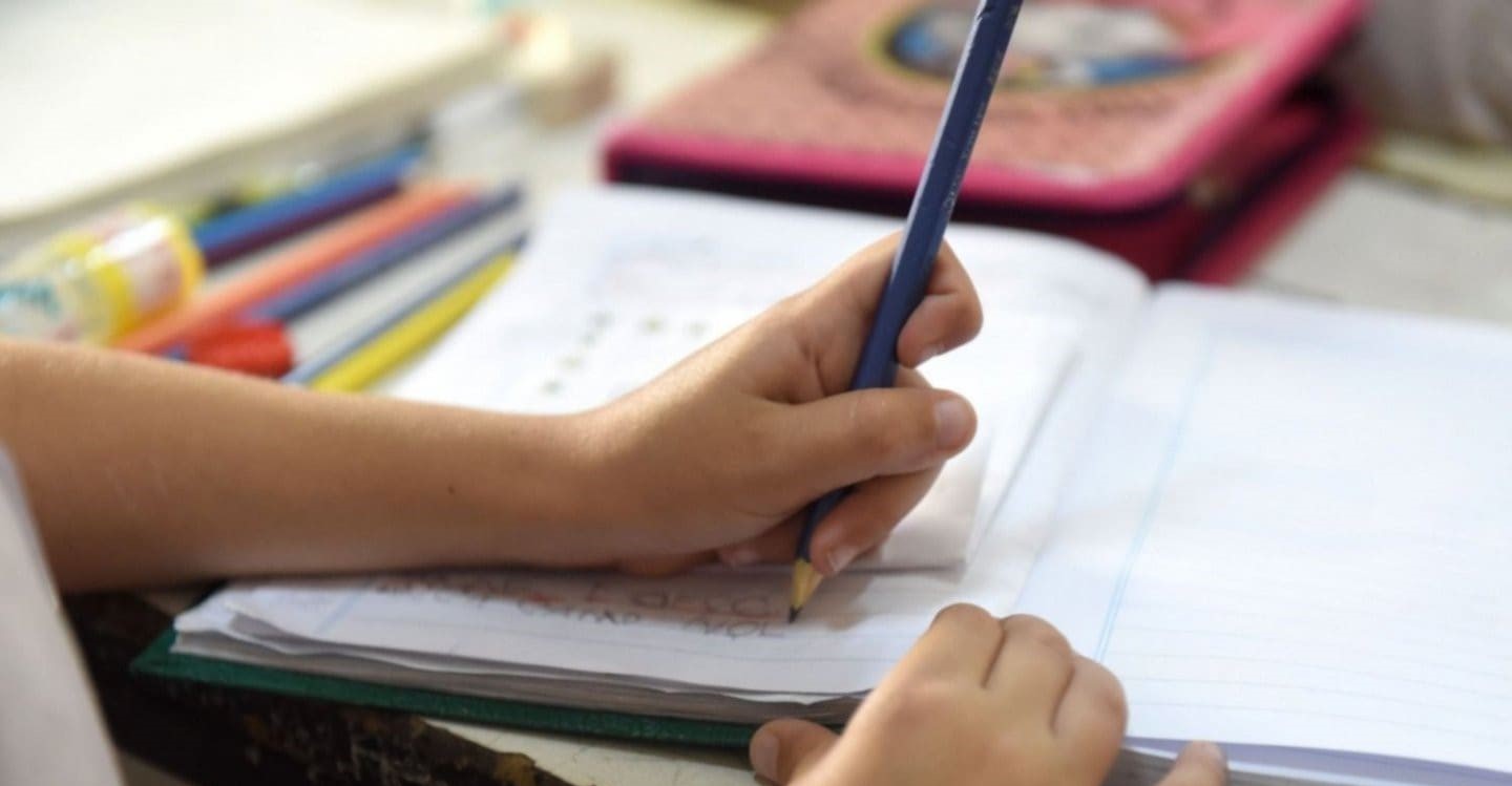 Cómo acceder a la ayuda escolar anual de $70.000 en marzo