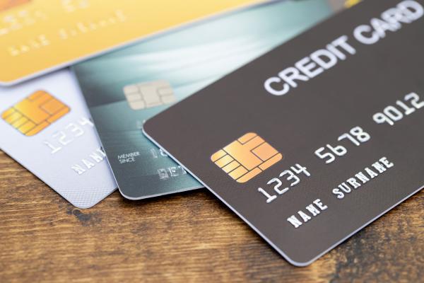 Para evitar fraudes cambia la forma de pagar con tarjetas de crédito y debito 