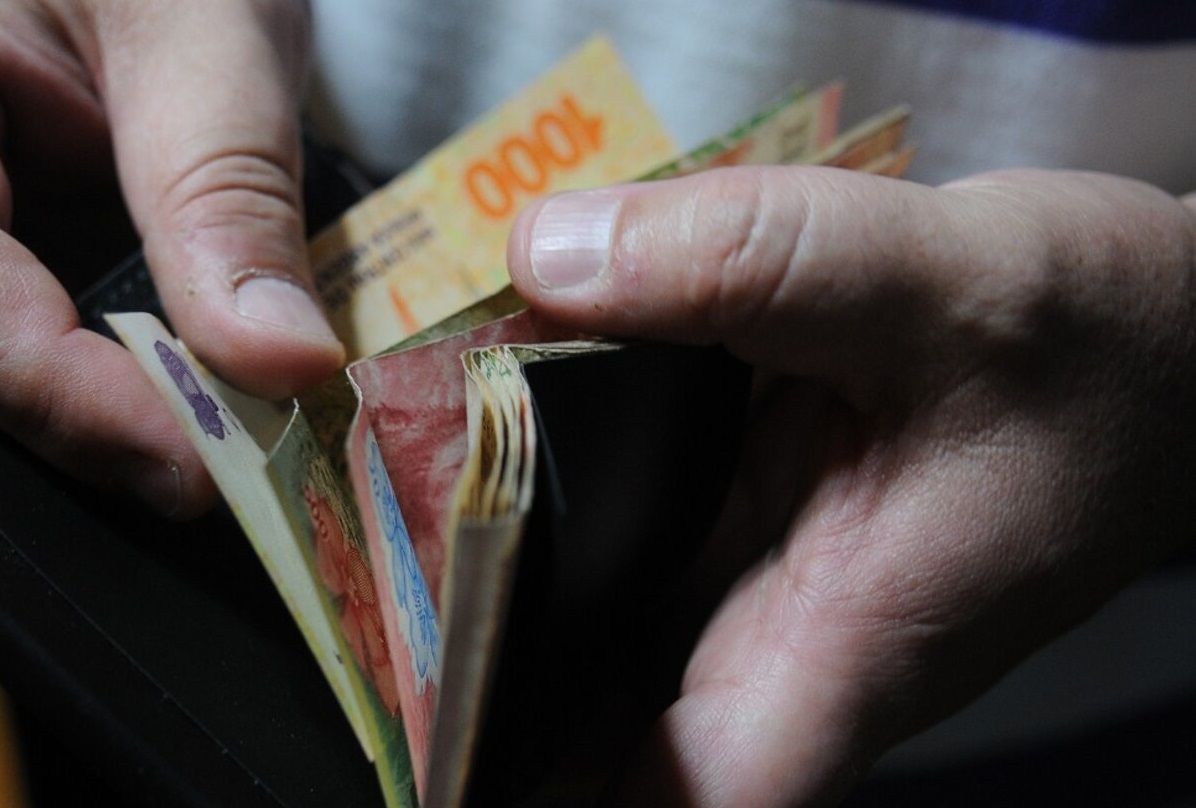 Argentina, un país con los salarios mínimos más bajos de América Latina 
