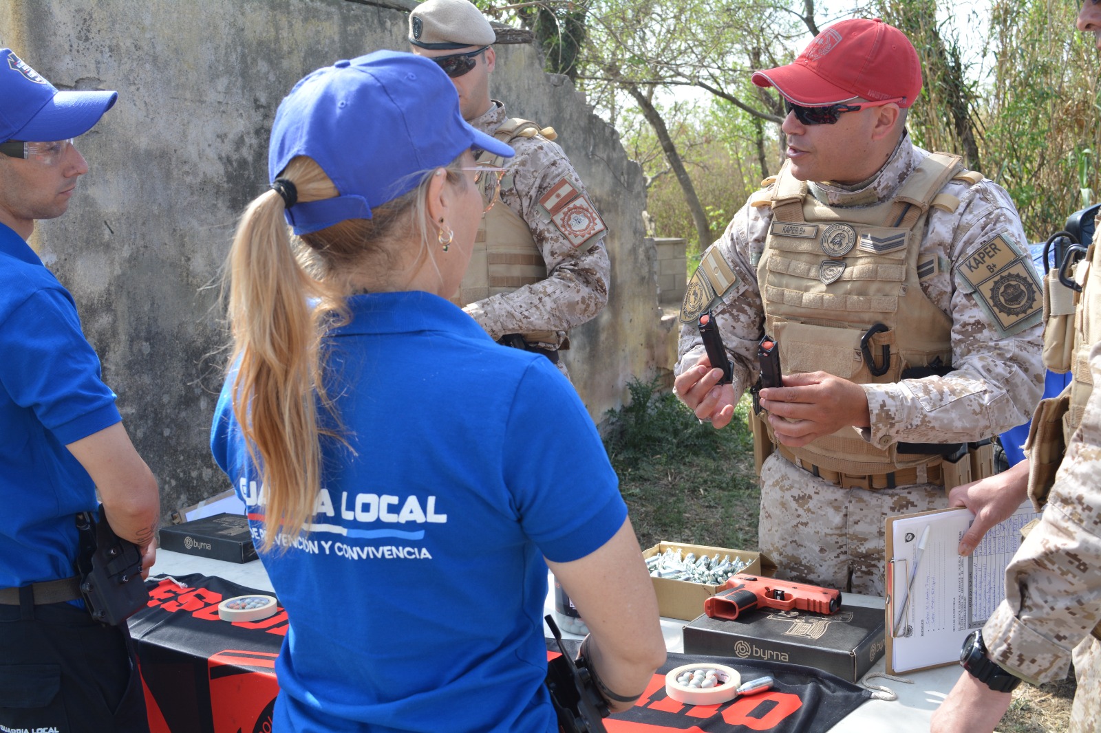 Armas de letalidad reducida para detener conductas impropias en la vía pública