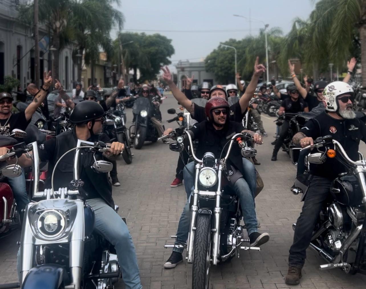 Las Motos Harley rugieron en Villa Nueva