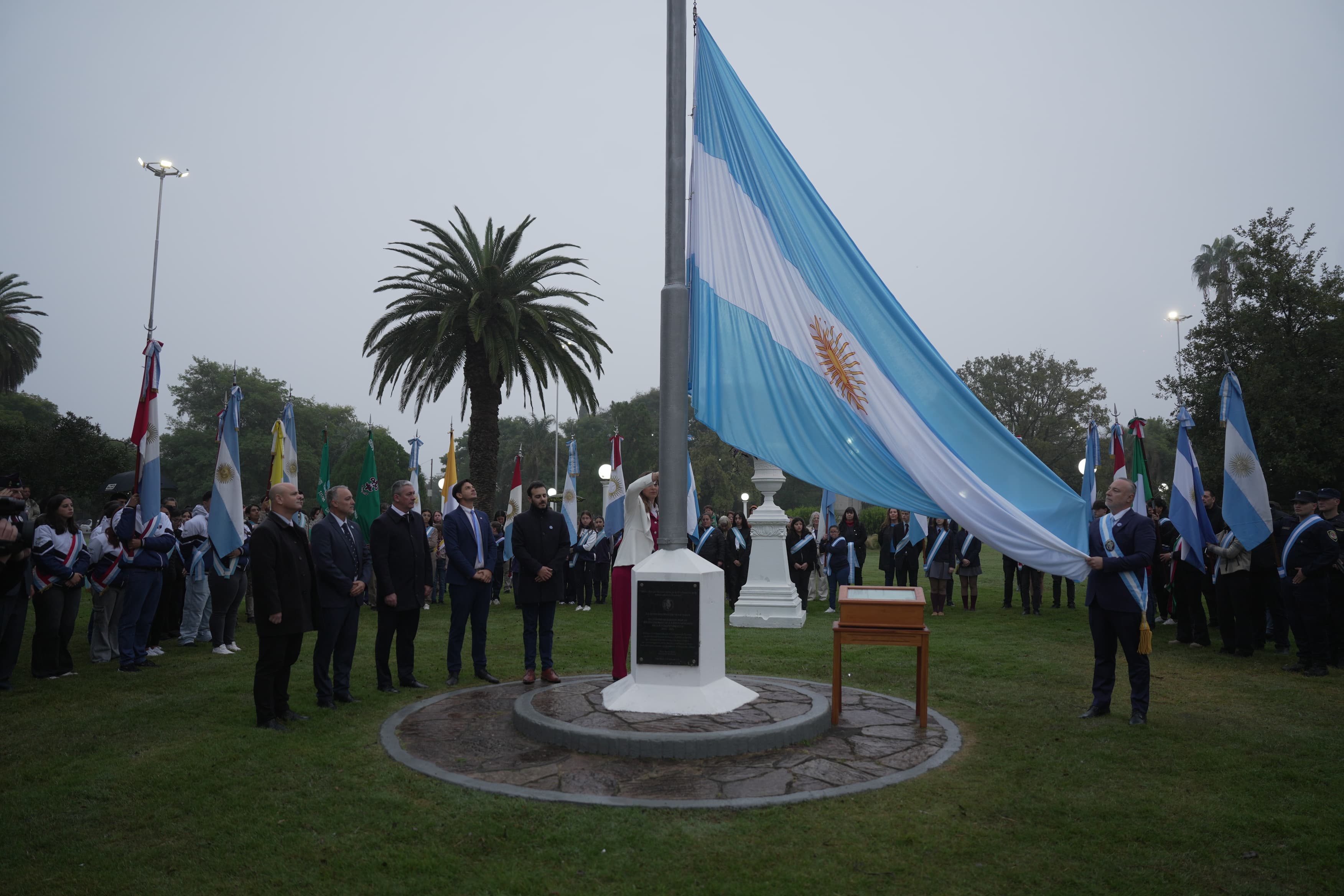 Villa María conmemoró el 215º  aniversario de la Revolución de Mayo