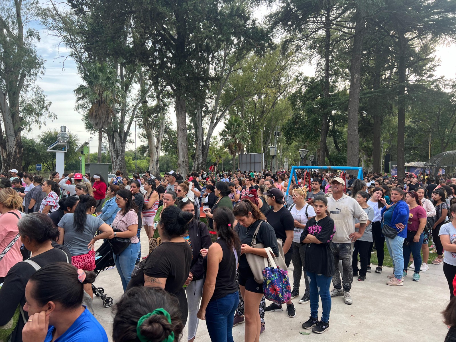 El municipio extendió la inscripción para los kits escolares