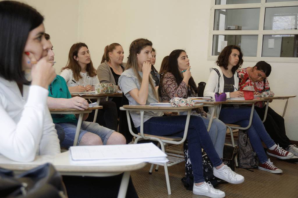 El PUICYM de la UNVM lanzó cursos de formatos breves en idiomas