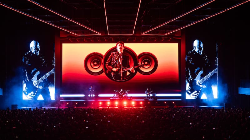 Soda Stereo revive a Cerati en holograma en un hecho inédito