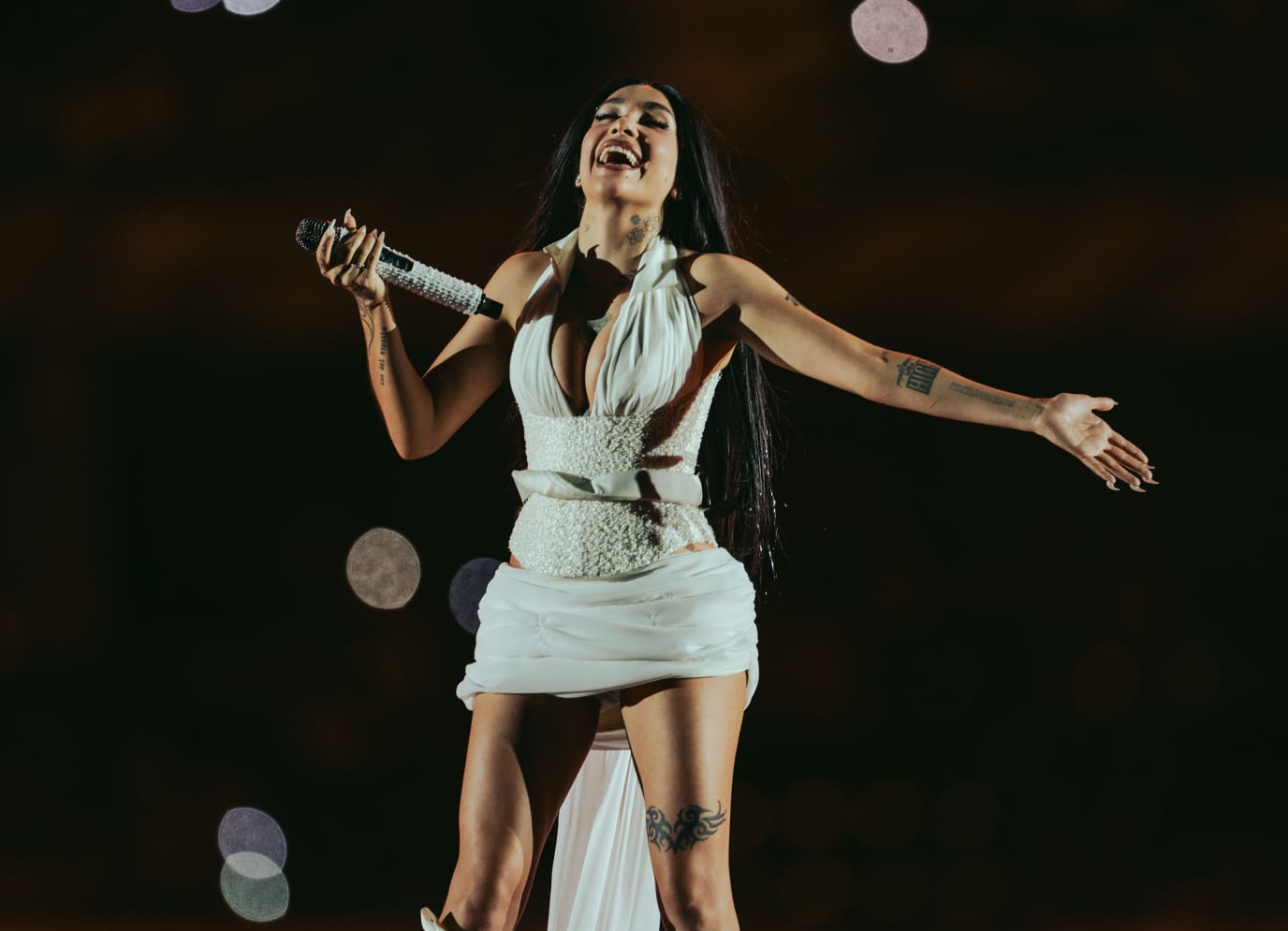 María Becerra llevará “QUIMERA” a los escenarios con una gira 360°