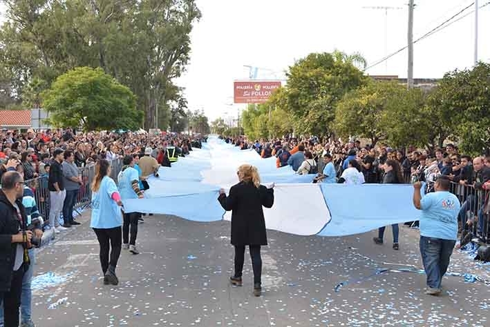 Villa Nueva: el desfile del 25 de Mayo será sobre calle Marcos Juárez y pasará por Plaza 