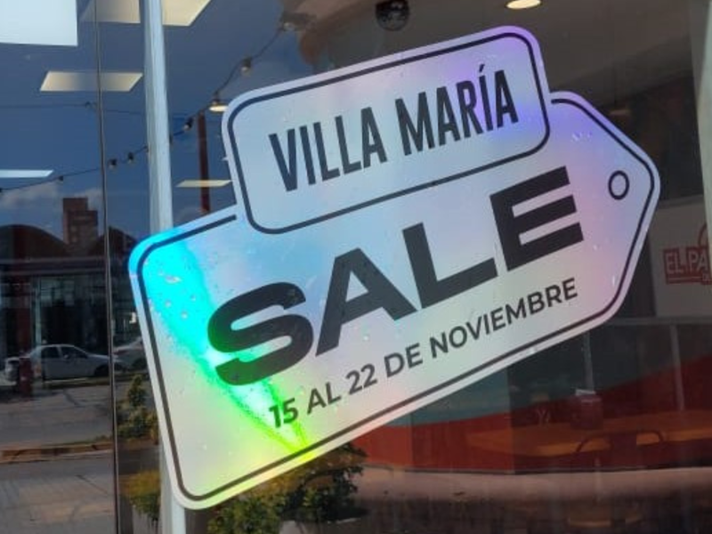 Con un show musical, mañana finaliza el Villa María Sale