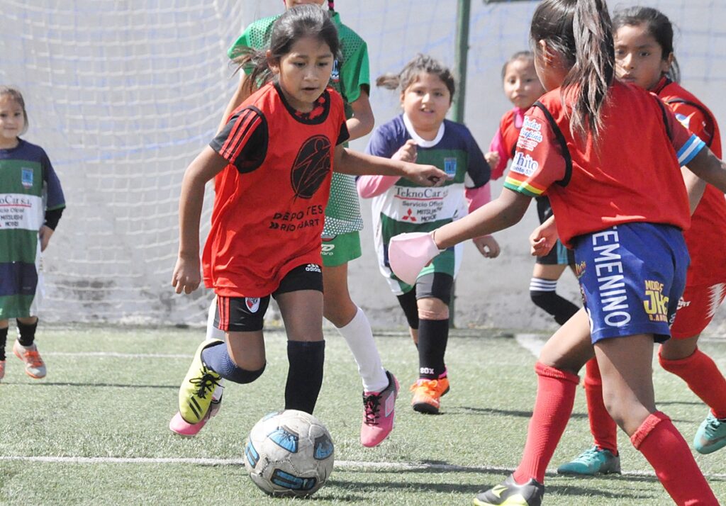 Villa Nueva realizará un Encuentro Solidario de Baby Fútbol Femenino