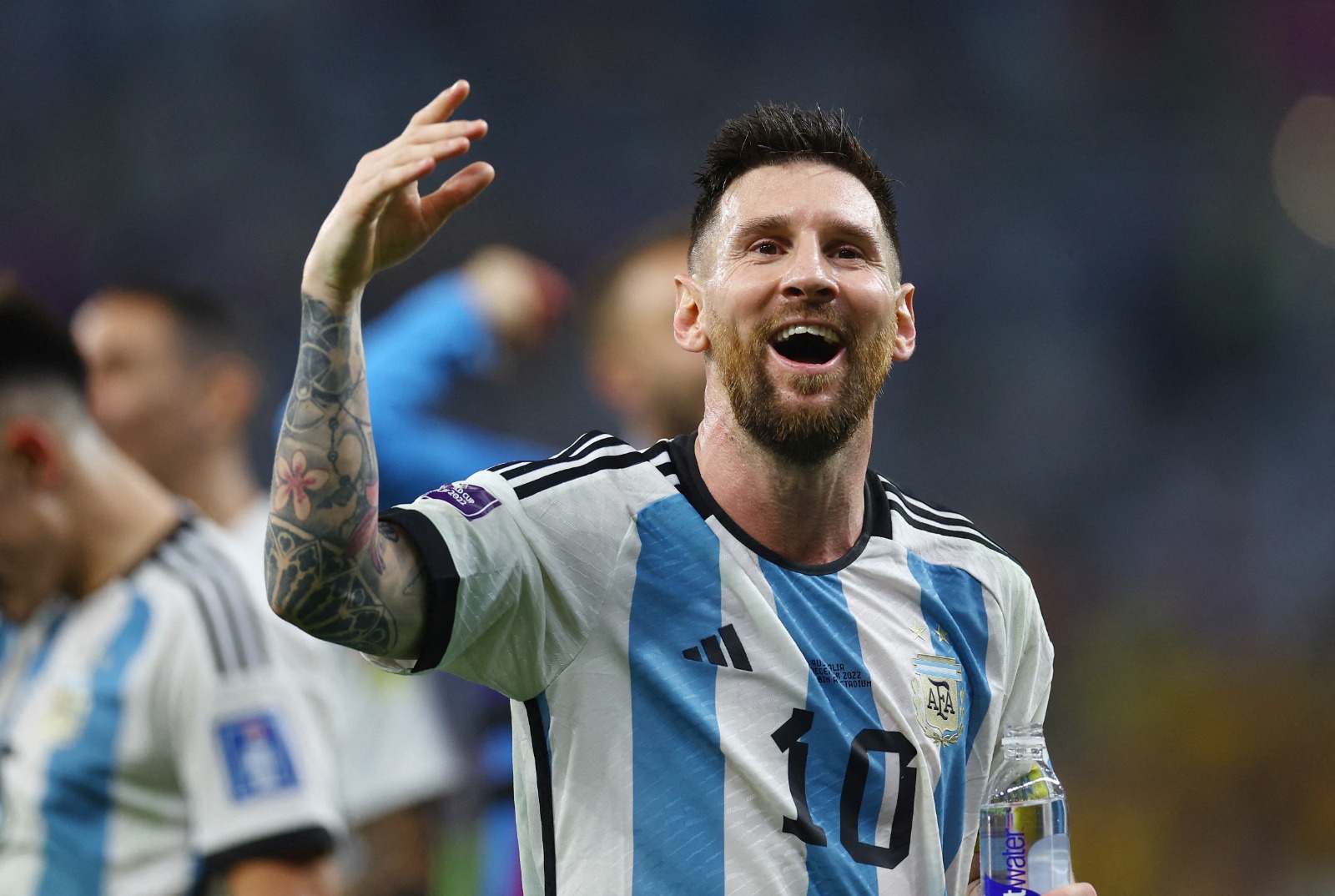 Messi inicia su sexto Mundial y Argentina vuelve a soñar en grande