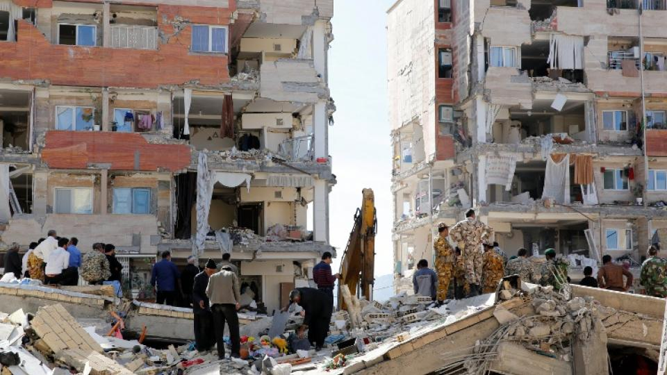 Fatales consecuencias de un terremoto en Irán 