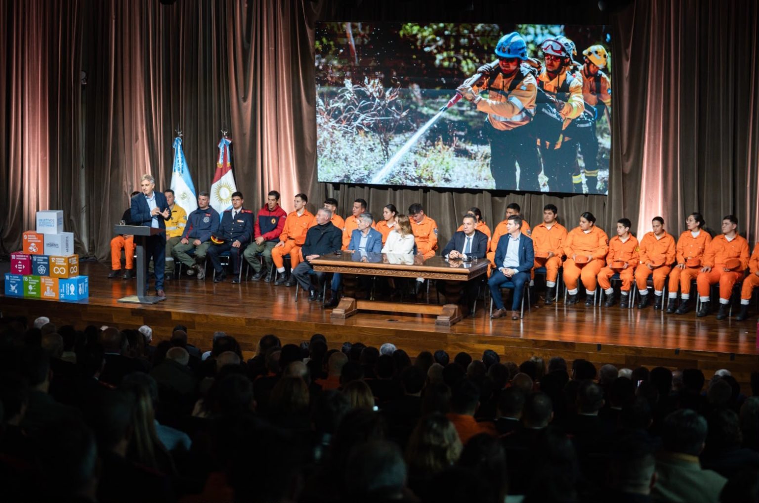 La Provincia destinó $1.170 millones para fortalecer 65 cuarteles de bomberos