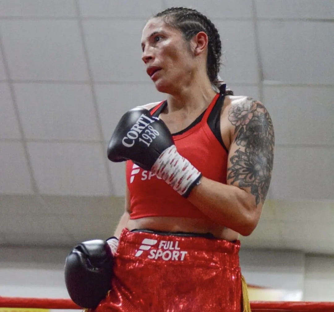 Juliana Basualdo busca apoyo para ir por un nuevo título internacional