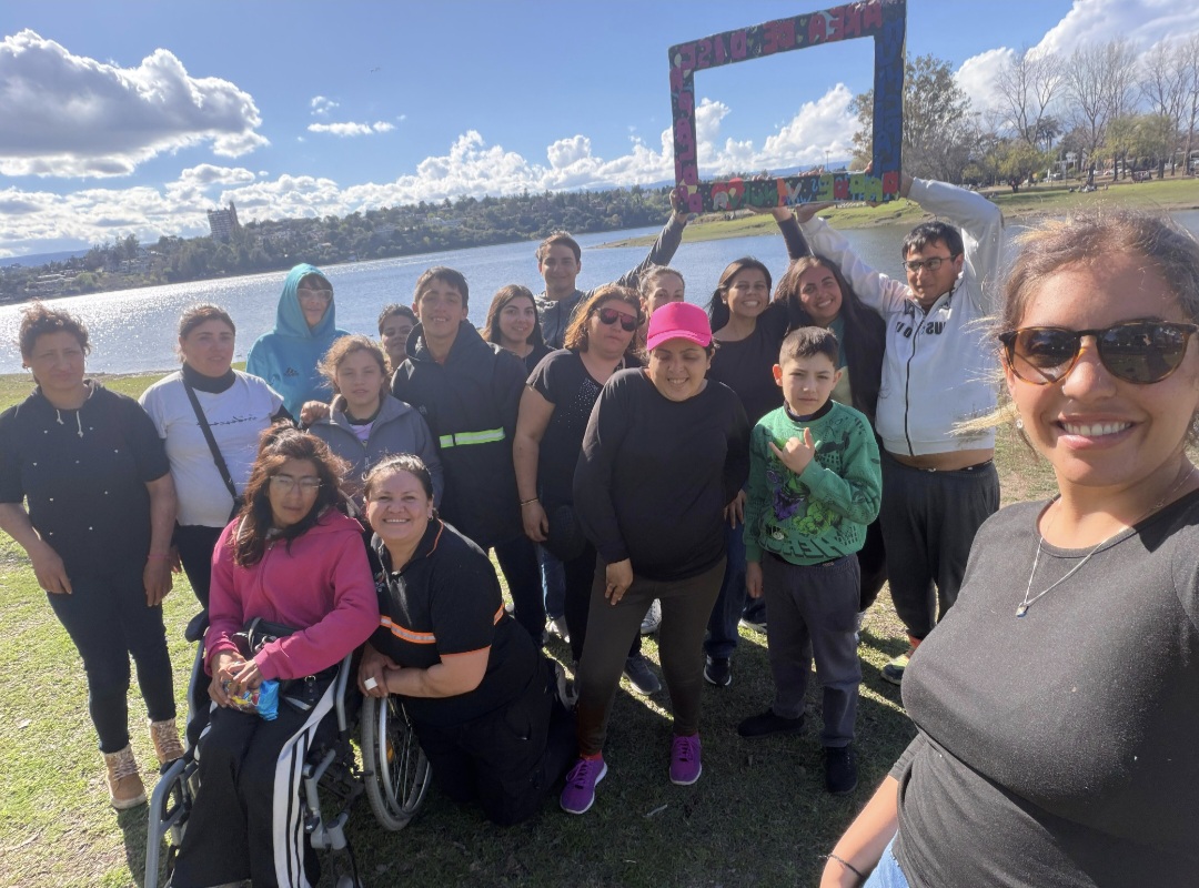 Una delegación de Villa Nueva viajó a Carlos Paz por una jornada de integración
