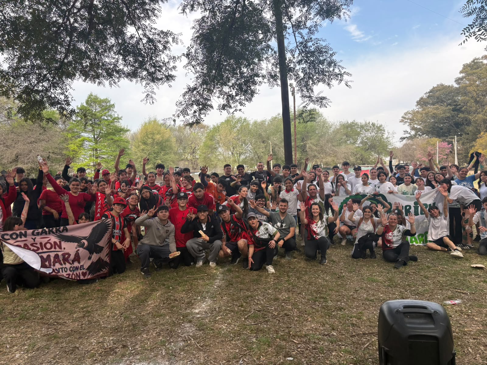 Las Intertribus del IPET 322 terminaron en empate y celebraron la participación estudiantil
