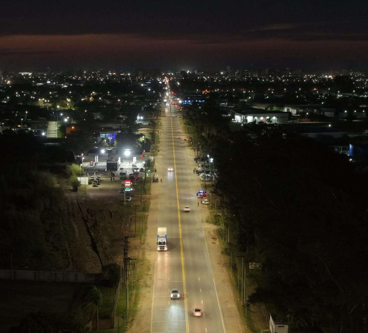 Se inauguró la nueva iluminación del acceso a Villa María por avenida Perón